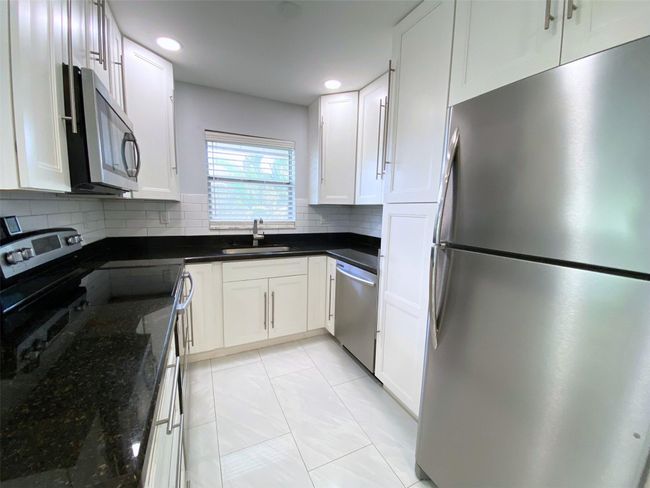 APT-3 - 624 Ne 10 Th Ave, Condo with 1 bedrooms, 1 bathrooms and null parking in Fort Lauderdale FL | Image 7