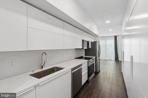 1-1911 N 9th St, PHILADELPHIA, PA, 19122-2007 | Card Image