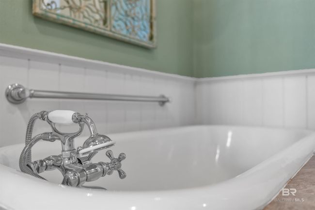 Primary Bathroom | Image 47