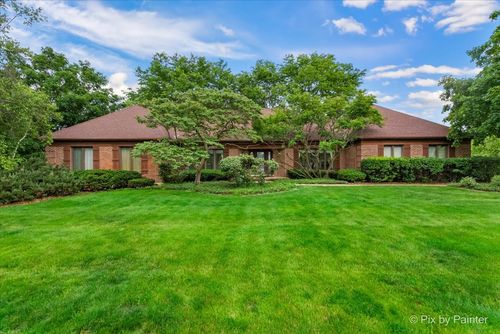 28w270 Flanders Ln, Winfield, IL, 60190-1713 | Card Image