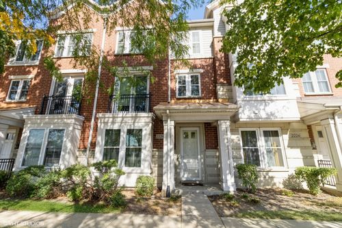 2224 Crambourne Way, Arlington Heights, IL, 60005-4444 | Card Image
