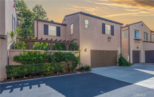 80 Great Lawn, Irvine, CA, 92620-3423 | Card Image