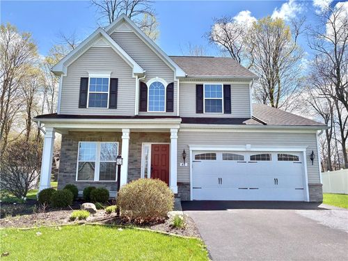 48 Willow Bridge Trl, Penfield, NY, 14526-9802 | Card Image