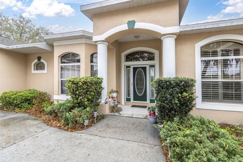 18328 Treehaven Dr, HUDSON, FL, 34667-6391 | Card Image