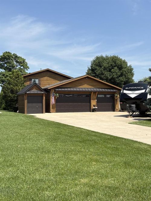 7084 Krohn Road, Winneconne, WI, 54986 | Card Image