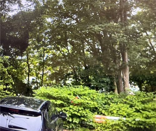 42 Derry St, Providence, RI, 02908-3222 | Card Image