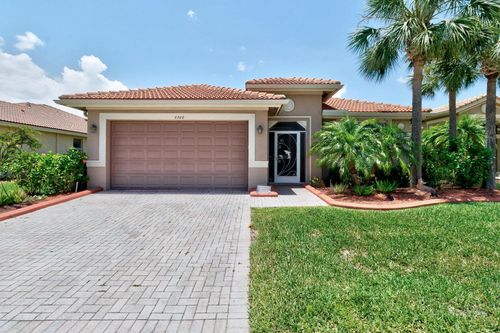 6360 Astor Pl, Vero Beach, FL, 32966-6483 | Card Image