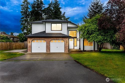 22014 48th Avenue Ct E, Spanaway, WA, 98387-6049 | Card Image