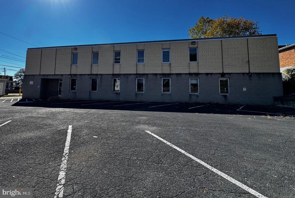 Commercial Lease in HAGERSTOWN 5