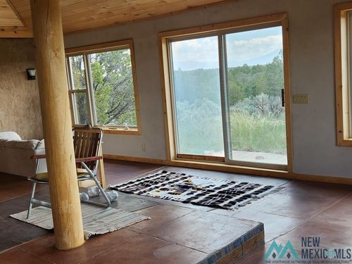 17 Aquaje, Tres Piedras, NM, 87577 | Card Image