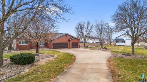 48381 277th St Street, Canton, SD, 57013-5507 | Card Image