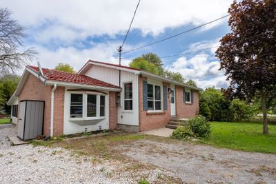 51 Glenview Ave, House other with 2 bedrooms, 2 bathrooms and 4 parking in Pefferlaw ON | Image 2