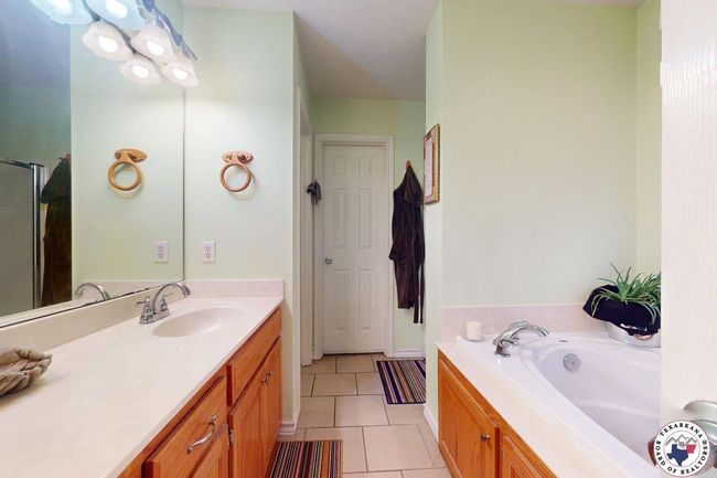 115 Barkman Creek Trace Rd, House other with 3 bedrooms, 2 bathrooms and null parking in Hooks TX | Image 16