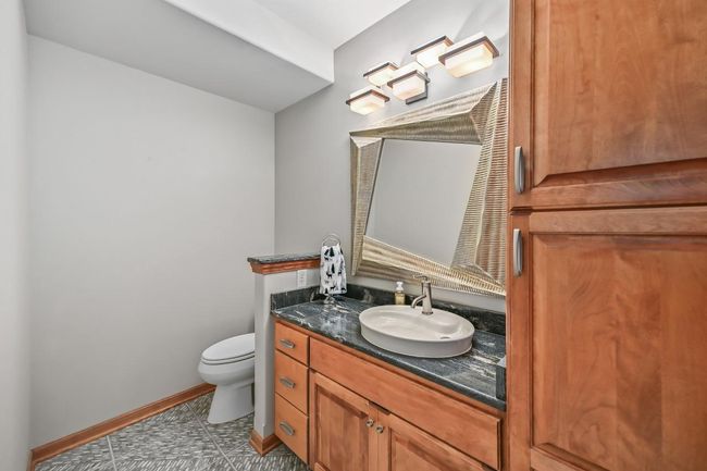 W226N3550 Wethersfield Road, House other with 5 bedrooms, 3 bathrooms and null parking in Pewaukee WI | Image 37