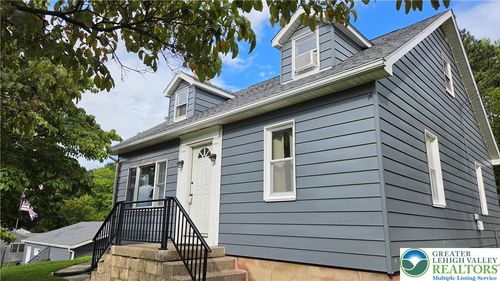 2545 Morgan Hill Rd, EASTON, PA, 18042-7003 | Card Image