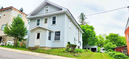 1033 Bridge Street, Frontenac, ON, K0K1B0 | Card Image