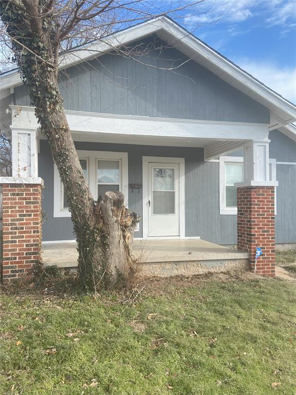 Shawnee Ave, Shawnee, OK 74801