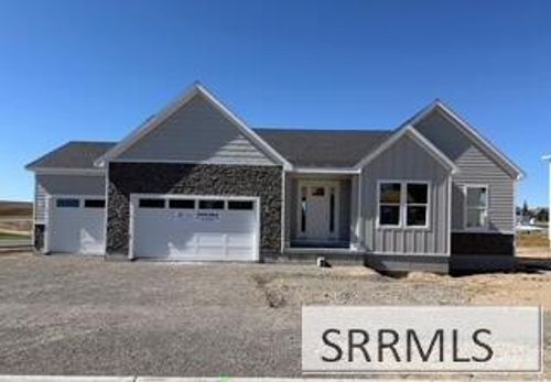 4-6-668 Pine Ridge Ln, Rexburg, ID, 83440-2791 | Card Image
