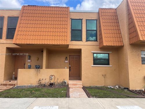 170-9113 Limetree Ln, Pembroke Pines, FL, 33024-4627 | Card Image