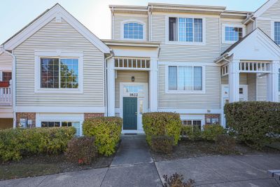 1822 Whirlaway Court, Townhouse with 3 bedrooms, 2 bathrooms and 2 parking in Glendale Heights IL | Image 1