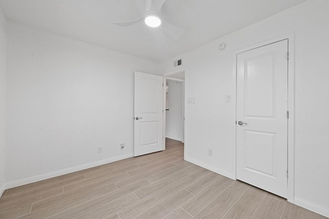 APT-212 - 3204 Menchaca Rd, Condo with 2 bedrooms, 2 bathrooms and 2 parking in Austin TX | Image 17