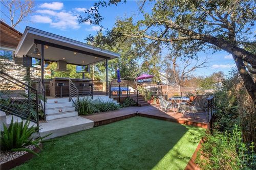 1802 W 10th St, Austin, TX, 78703-3910 | Card Image