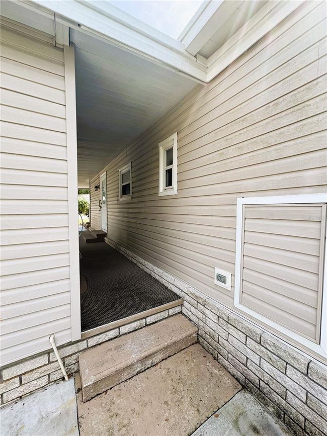 139 Royal Palm Dr, House other with 2 bedrooms, 2 bathrooms and null parking in LEESBURG FL | Image 42