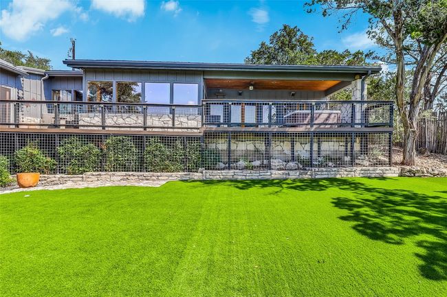 19745 Lakehurst Loop, House other with 2 bedrooms, 2 bathrooms and null parking in Spicewood TX | Image 4