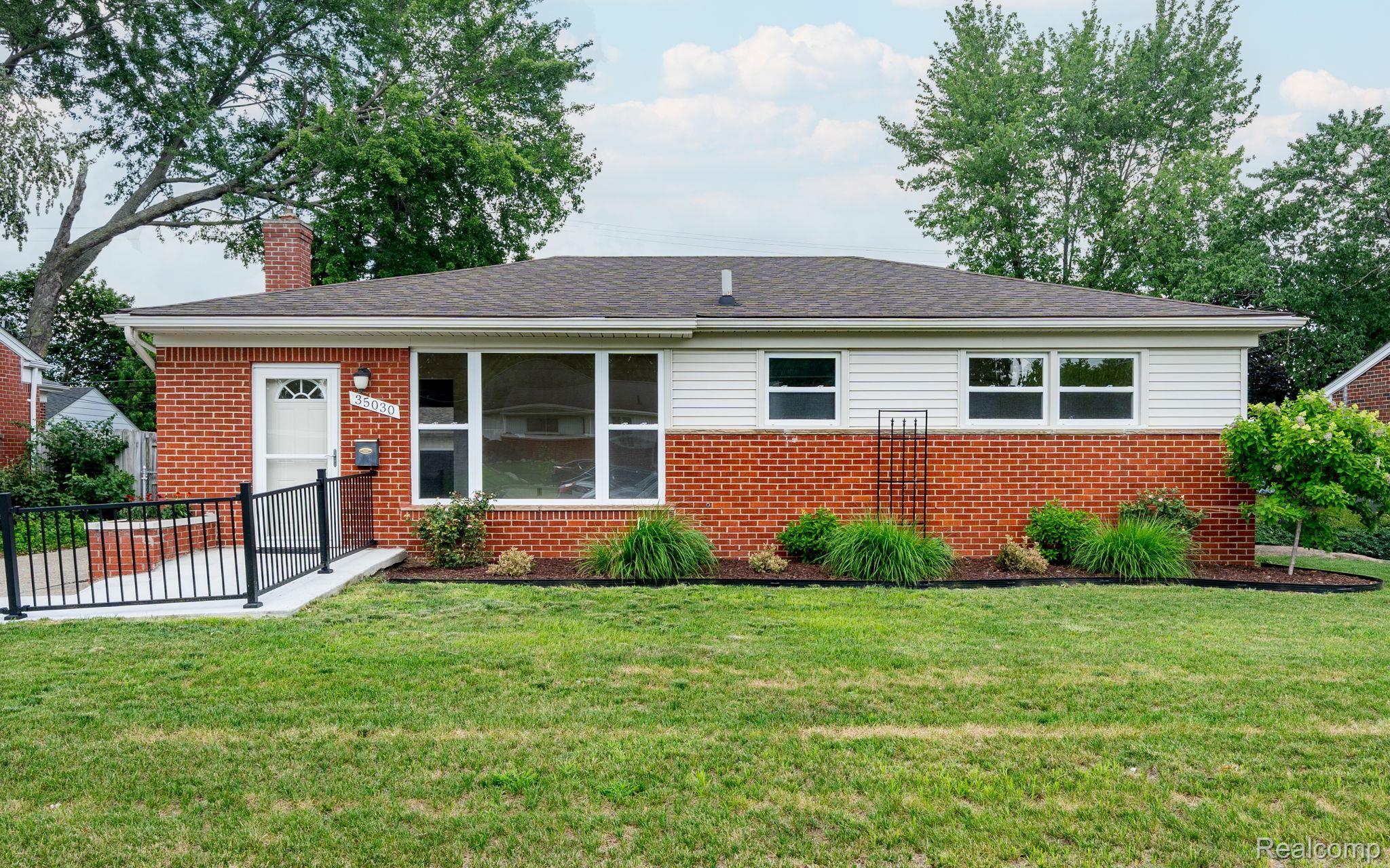 Residential in Livonia 2