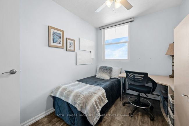 522 - 350 Quigley Rd, Condo with 3 bedrooms, 1 bathrooms and null parking in Hamilton ON | Image 19