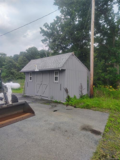 634 Eatontown Rd, Port Jervis, NY, 12771-3605 | Card Image