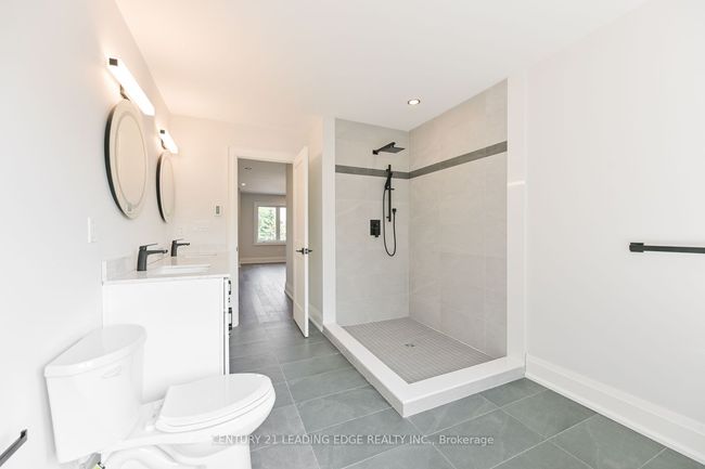 826 Montsell Ave, House other with 4 bedrooms, 3 bathrooms and 4 parking in Willow Beach ON | Image 27