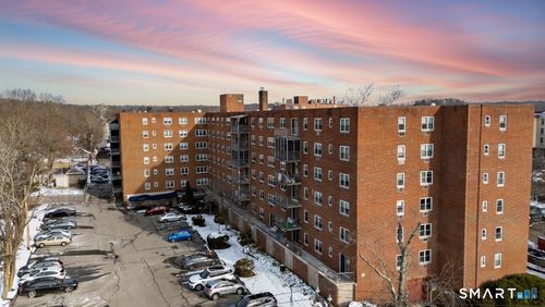 apt-5n-27 Northill St, Stamford, CT, 06907-2024 | Card Image