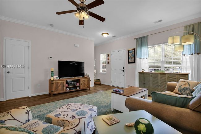 13 Running Oak Dr, Townhouse with 2 bedrooms, 3 bathrooms and null parking in Bluffton SC | Image 6