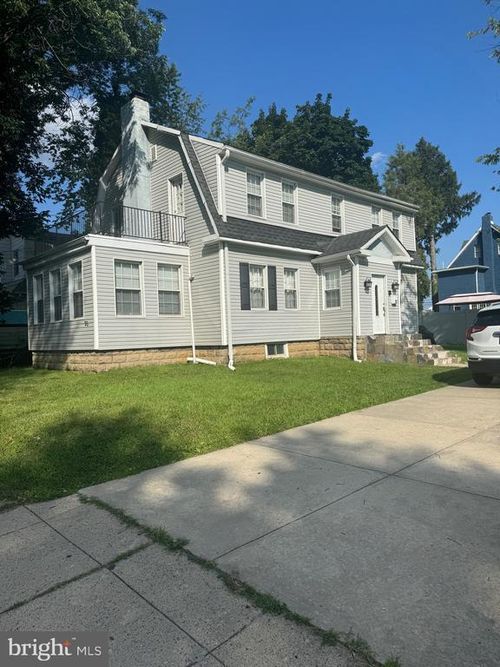 30 Elder Ave, Yeadon, PA, 19050-2828 | Card Image