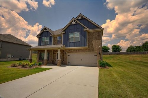 200 Baumgard Way, Locust Grove, GA, 30248-4473 | Card Image