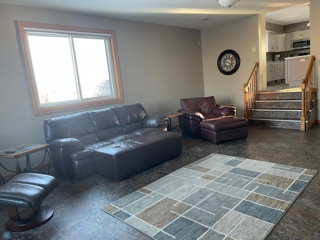 Family Room | Image 16