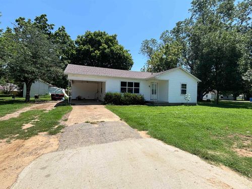 808 W 4th St, Corning, AR, 72422-2732 | Card Image