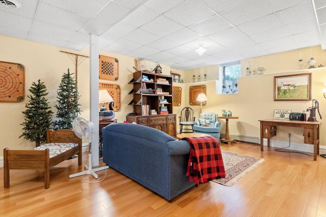 LL Family Room | Image 47