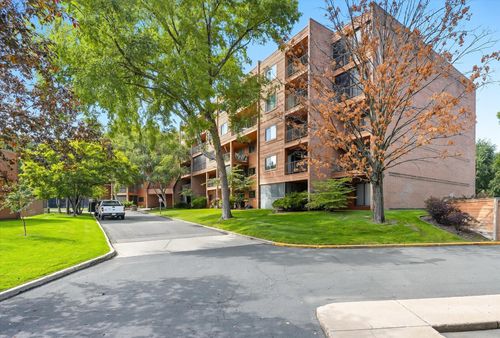 apt-523-3300 Louisiana Ave S, Saint Louis Park, MN, 55426-4128 | Card Image
