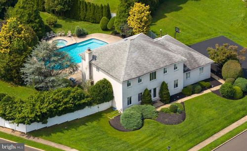 20 Summer Place, Huntingdon Valley, PA, 19006 | Card Image