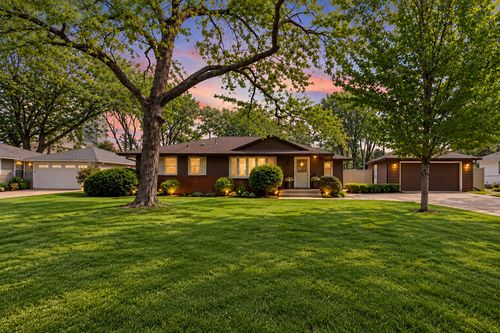 8209 Knox Ave S, Bloomington, MN, 55431-1413 | Card Image