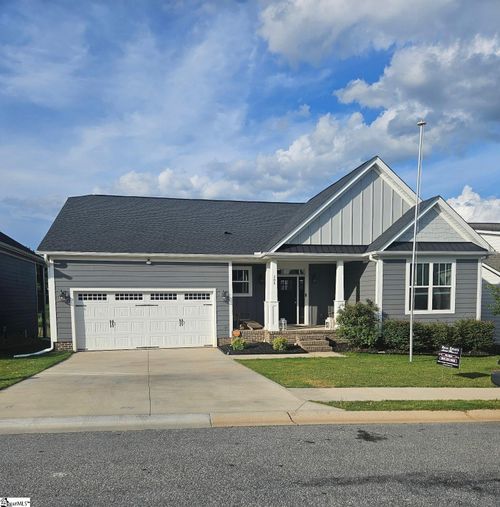 209 Daystrom Dr, Greer, SC, 29651-1970 | Card Image