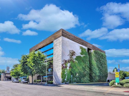 709 2nd St, Santa Rosa, CA, 95404-6502 | Card Image
