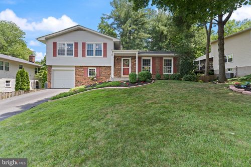5803 Wood Laurel Ct, BURKE, VA, 22015-2921 | Card Image