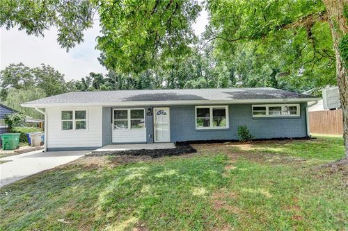 3045 Lindon Ln, Decatur, GA, 30033-3916 | Card Image