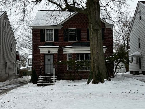 1171 Pennfield Rd, Cleveland Heights, OH, 44121-1577 | Card Image