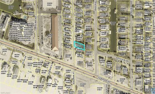 122 Miramar St, FORT MYERS BEACH, FL, 33931-2823 | Card Image