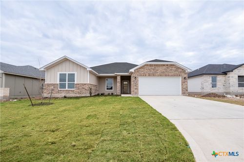 815 Liberty Park Dr, Belton, TX, 76513-5885 | Card Image
