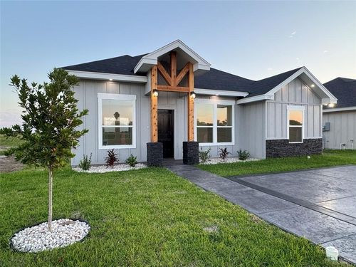 117 Lenon Avenue, Edcouch, TX, 78538 | Card Image